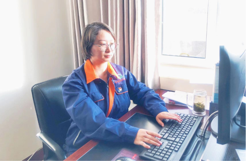 省物產(chǎn)集團黨務(wù)工作者、先進(jìn)模范持續(xù)熱議黨的二十大精神（二）