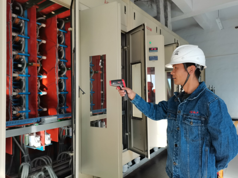 “傳承五四薪火，展現(xiàn)青春風(fēng)采”  五四青年節(jié)攝影作品網(wǎng)絡(luò)展