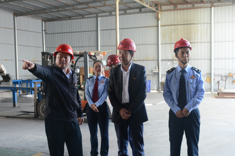 西寧市稅務局黨委書記、局長劉興華蒞臨 青海物產(chǎn)工業(yè)投資有限公司調(diào)研