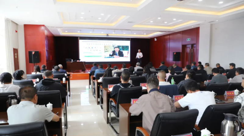 開(kāi)展“安全生產(chǎn)月”專題教育培訓(xùn)