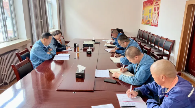 配送公司召開(kāi)9月份安全生產(chǎn)例會(huì)暨安全生產(chǎn)百日攻堅(jiān)行動(dòng)部署專題會(huì)議