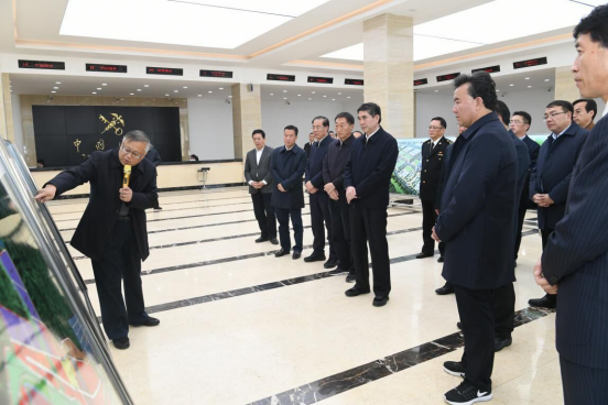 省委書記王建軍、省長(zhǎng)劉寧視察曹家堡保稅物流園運(yùn)營(yíng)情況