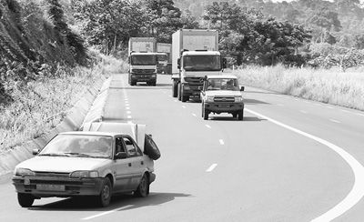 搭中國快車，促非洲發(fā)展