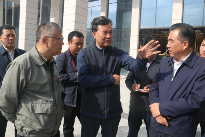 省人大常委會(huì)副主任、海東市委書記鳥成云專題調(diào)研曹家堡保稅物流園