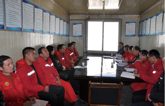 平安春節(jié)、安全先行